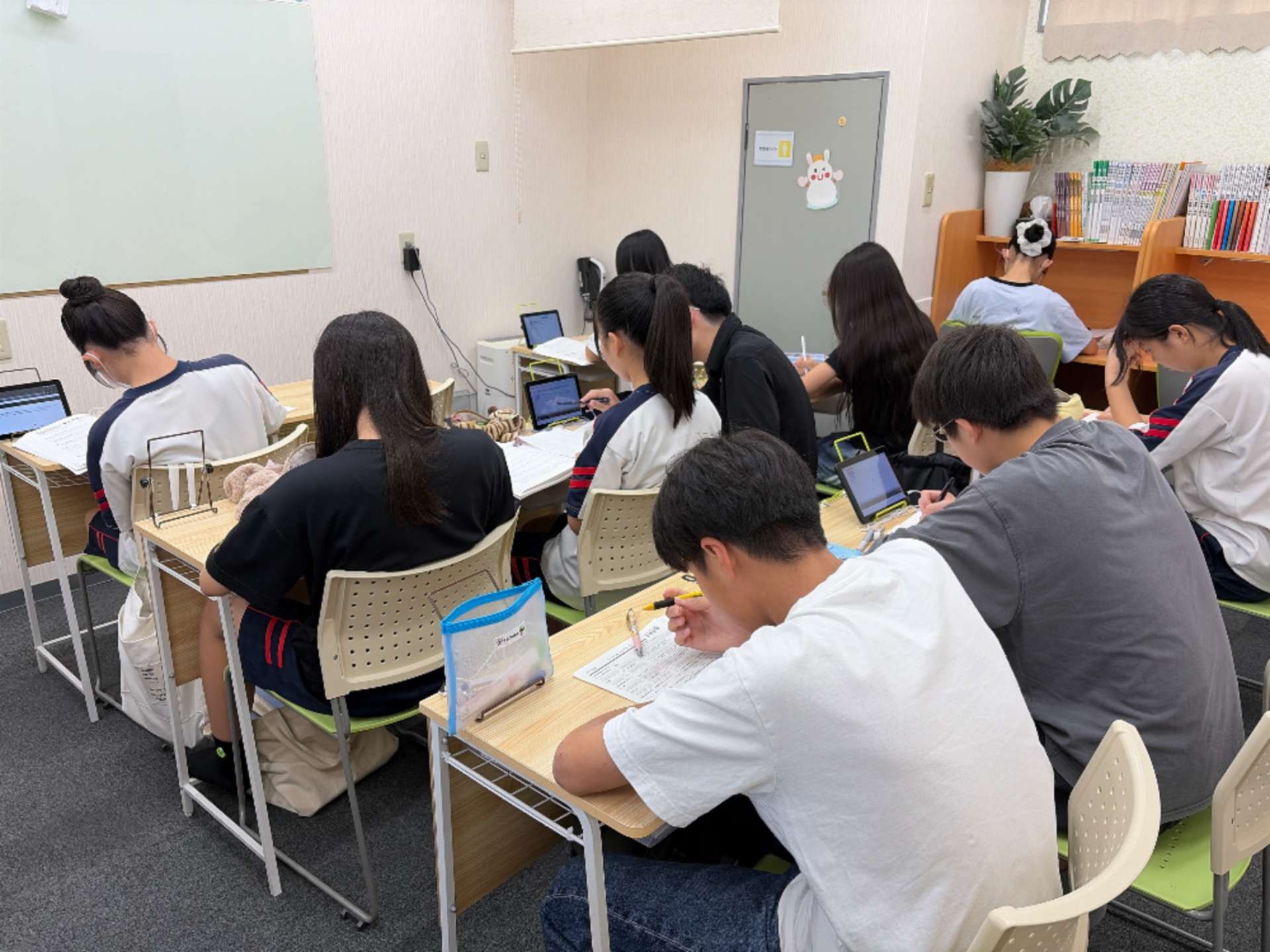 中間テスト対策も大詰めです|櫻見塾【南彦根の個別指導塾】